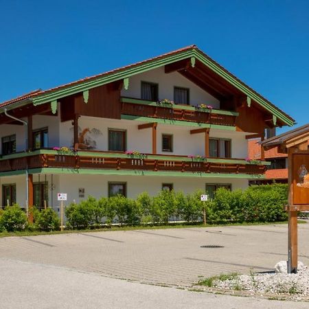 Aparthotel Chiemgaufuchs Inzell Exterior photo