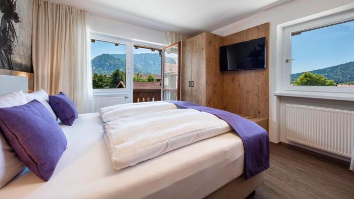 Aparthotel Chiemgaufuchs - Chiemgaukarte Neu Ab Mai 2025! Inzell Room photo